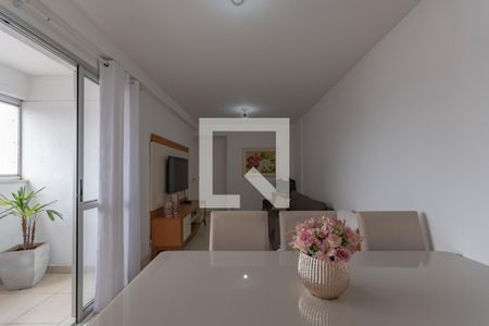 Sala de apartamento à venda com 3 quartos, 87m² em Heliópolis, Belo Horizonte