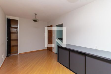 Apartamento à venda com 57m², 2 quartos e 1 vagaSala