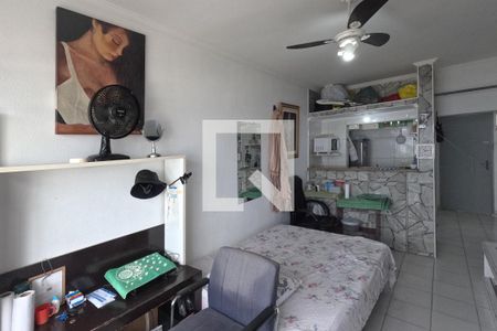 Quarto/Sala de kitnet/studio para alugar com 1 quarto, 34m² em José Menino, Santos