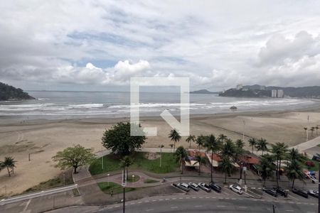 Vista do Quarto/Sala de kitnet/studio para alugar com 1 quarto, 34m² em José Menino, Santos