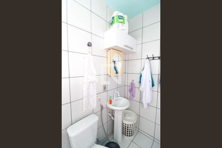 Casa à venda com 139m², 2 quartos e 2 vagas Casa à venda com 139m², 2 quartos e 2 vagasBanheiro