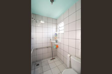 Casa à venda com 139m², 2 quartos e 2 vagas Casa à venda com 139m², 2 quartos e 2 vagasBanheiro