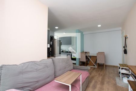 Sala de apartamento à venda com 3 quartos, 75m² em Jardim Flor da Montanha, Guarulhos