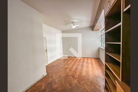 Sala de apartamento para alugar com 3 quartos, 140m² em Flamengo, Rio de Janeiro