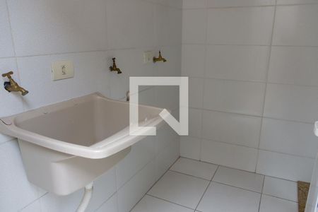 Casa de condomínio à venda com 98m², 2 quartos e 1 vaga Casa de condomínio à venda com 98m², 2 quartos e 1 vagaLavanderia