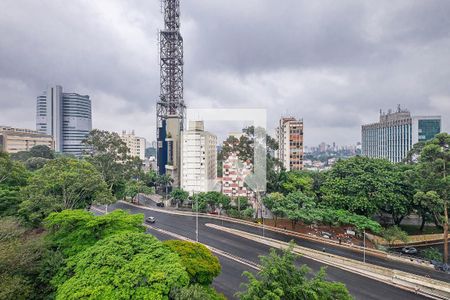 Sala - VIsta de apartamento à venda com 2 quartos, 77m² em Cerqueira César, São Paulo