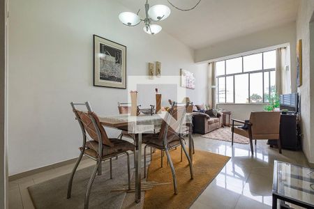 Sala de apartamento à venda com 2 quartos, 77m² em Cerqueira César, São Paulo