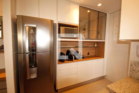 Cozinha de apartamento à venda com 2 quartos, 78m² em Funcionários, Belo Horizonte