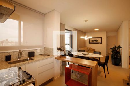 sala de apartamento à venda com 2 quartos, 78m² em Funcionários, Belo Horizonte