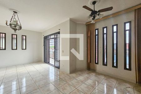 Sala de casa para alugar com 3 quartos, 118m² em Vila Santo Antônio, Guarujá