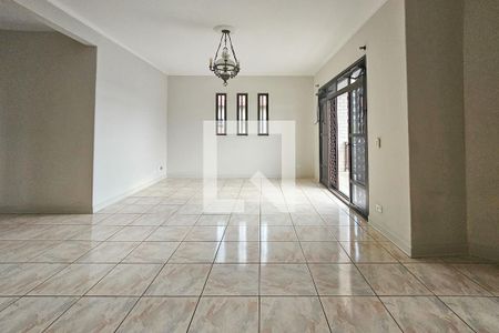 Sala de casa para alugar com 3 quartos, 118m² em Vila Santo Antônio, Guarujá