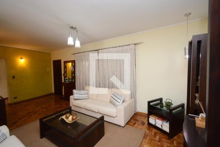 Sala de casa à venda com 4 quartos, 257m² em Campo Grande, São Paulo