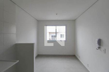 Sala de apartamento para alugar com 2 quartos, 34m² em Vila Ema, São Paulo