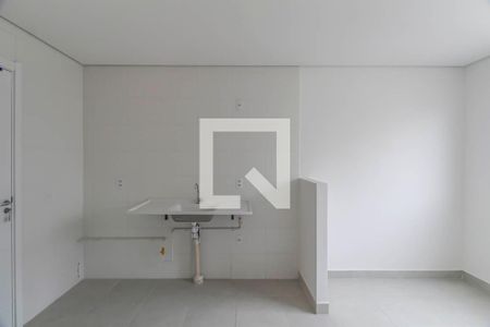 Cozinha de apartamento à venda com 2 quartos, 34m² em Vila Ema, São Paulo