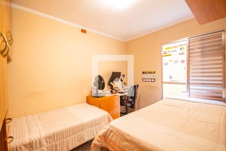 Casa à venda com 229m², 3 quartos e 3 vagas Casa à venda com 229m², 3 quartos e 3 vagasQuarto 2