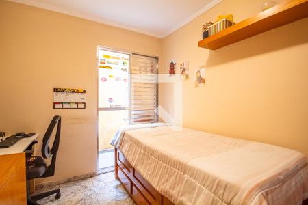 Casa à venda com 229m², 3 quartos e 3 vagas Casa à venda com 229m², 3 quartos e 3 vagasQuarto 2