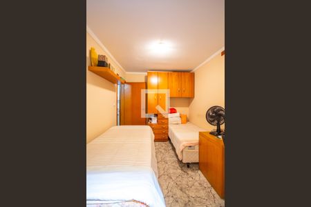 Casa à venda com 229m², 3 quartos e 3 vagas Casa à venda com 229m², 3 quartos e 3 vagasQuarto 2