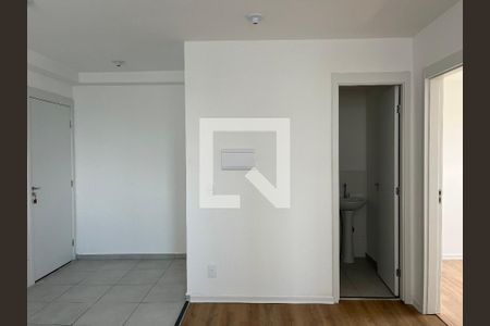 Sala/Cozinha de apartamento à venda com 2 quartos, 40m² em Barra Funda, São Paulo