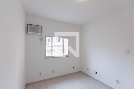 Sala (segundo andar) de casa à venda com 1 quarto, 71m² em Vila Isabel, Rio de Janeiro