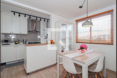 Sala de Jantar de apartamento à venda com 2 quartos, 84m² em Jardim Novo Taboão, São Paulo