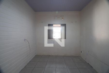 Quarto de casa para alugar com 1 quarto, 70m² em Mathias Velho, Canoas