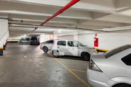 Apartamento à venda com 74m², 2 quartos e 1 vaga Apartamento à venda com 74m², 2 quartos e 1 vagaGaragem