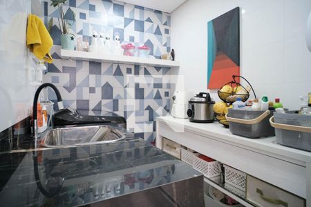 Casa à venda com 150m², 3 quartos e 2 vagas Casa à venda com 150m², 3 quartos e 2 vagasÁrea de Serviço