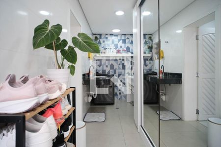 Casa à venda com 150m², 3 quartos e 2 vagas Casa à venda com 150m², 3 quartos e 2 vagasÁrea de Serviço