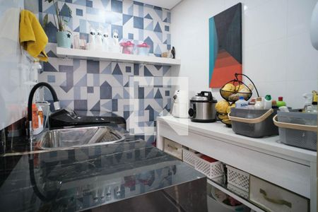 Casa à venda com 150m², 3 quartos e 2 vagas Casa à venda com 150m², 3 quartos e 2 vagasÁrea de Serviço