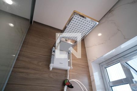 Casa à venda com 150m², 3 quartos e 2 vagas Casa à venda com 150m², 3 quartos e 2 vagasBanheiro