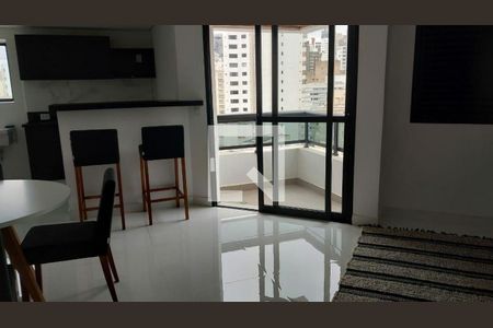 Apartamento à venda com 2 quartos, 110m² em Pinheiros, São Paulo