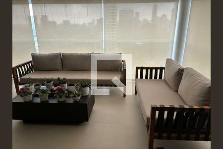 Apartamento à venda com 3 quartos, 258m² em Vila Cordeiro, São Paulo