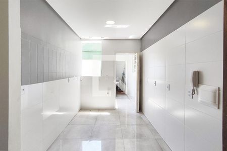 Apartamento para alugar com 60m², 2 quartos e sem vaga Apartamento para alugar com 60m², 2 quartos e sem vagaCozinha