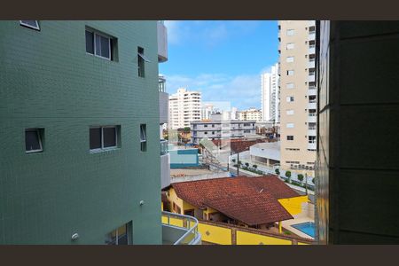 Vista da sala de apartamento para alugar com 2 quartos, 84m² em Vila Caiçara, Praia Grande