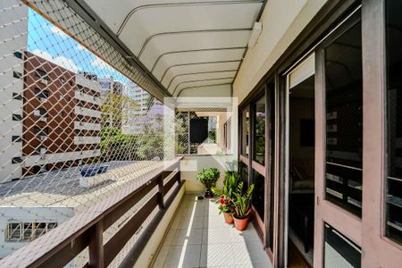 Sacada da Sala de apartamento à venda com 3 quartos, 154m² em Bela Vista, Porto Alegre