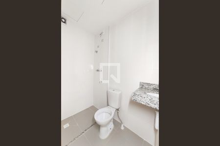 Apartamento para alugar com 64m², 2 quartos e 1 vaga Apartamento para alugar com 64m², 2 quartos e 1 vagaBanheiro