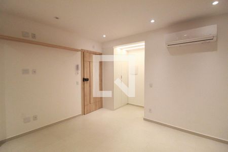 Apartamento à venda com 45m², 1 quarto e sem vagaSala/Cozinha