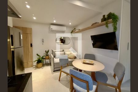 Studio de kitnet/studio à venda com 1 quarto, 32m² em Copacabana, Rio de Janeiro