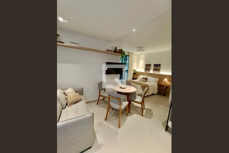 Studio de kitnet/studio à venda com 1 quarto, 32m² em Copacabana, Rio de Janeiro