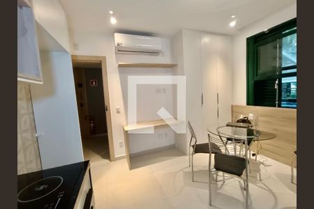 Apartamento à venda com 38m², 1 quarto e sem vagaStudio