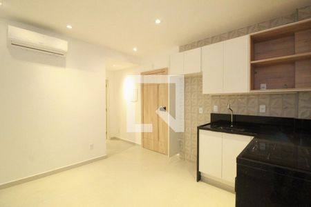 Apartamento à venda com 68m², 1 quarto e sem vagaSala/Cozinha