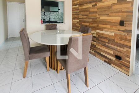 Sala de apartamento para alugar com 2 quartos, 55m² em Jardim Vila Formosa, São Paulo