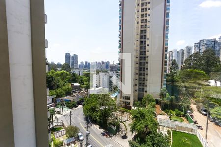 Varanda vista de apartamento para alugar com 3 quartos, 75m² em Paraíso do Morumbi, São Paulo