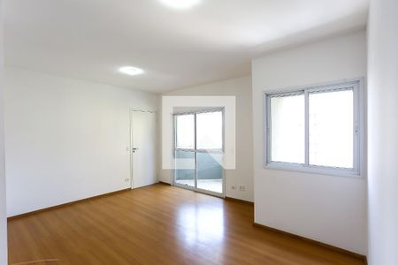 Sala de apartamento para alugar com 3 quartos, 75m² em Paraíso do Morumbi, São Paulo