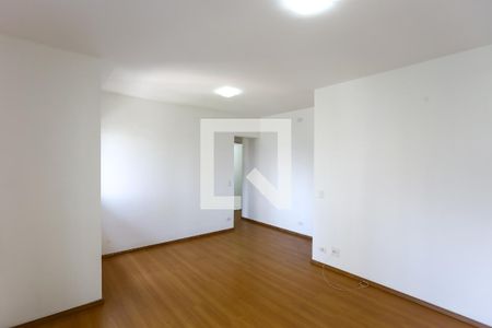 Sala  de apartamento para alugar com 3 quartos, 75m² em Paraíso do Morumbi, São Paulo