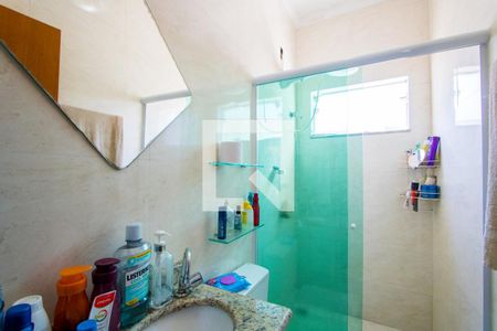 Banheiro do quarto 1 de casa para alugar com 3 quartos, 78m² em Vila Alice, Santo André