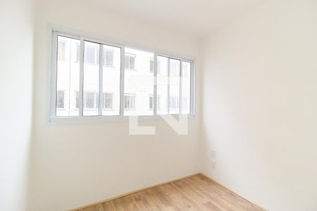 Quarto de kitnet/studio para alugar com 1 quarto, 26m² em Conjunto Residencial José Bonifácio, São Paulo