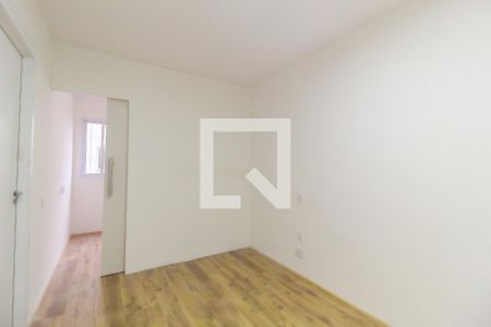 Sala de kitnet/studio para alugar com 1 quarto, 26m² em Conjunto Residencial José Bonifácio, São Paulo