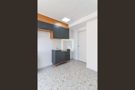 Sala/Cozinha de apartamento à venda com 1 quarto, 50m² em Jardim Aeroporto, São Paulo