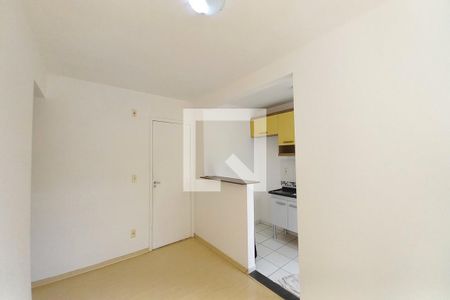 Sala de apartamento para alugar com 2 quartos, 45m² em Loteamento Parque São Martinho, Campinas